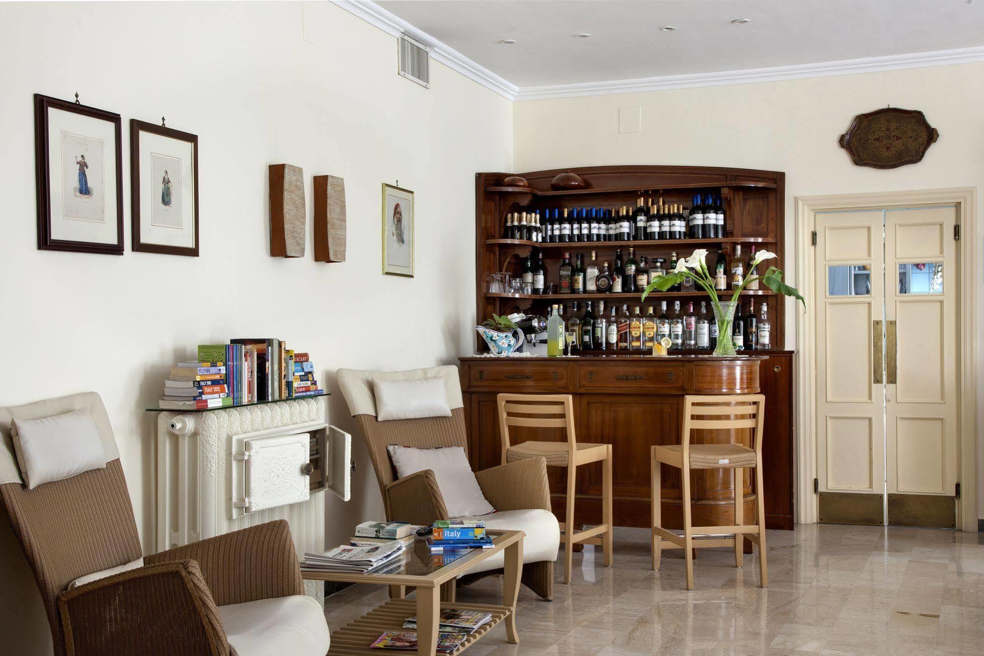 Hotel Del Corso سورينتو المظهر الخارجي الصورة