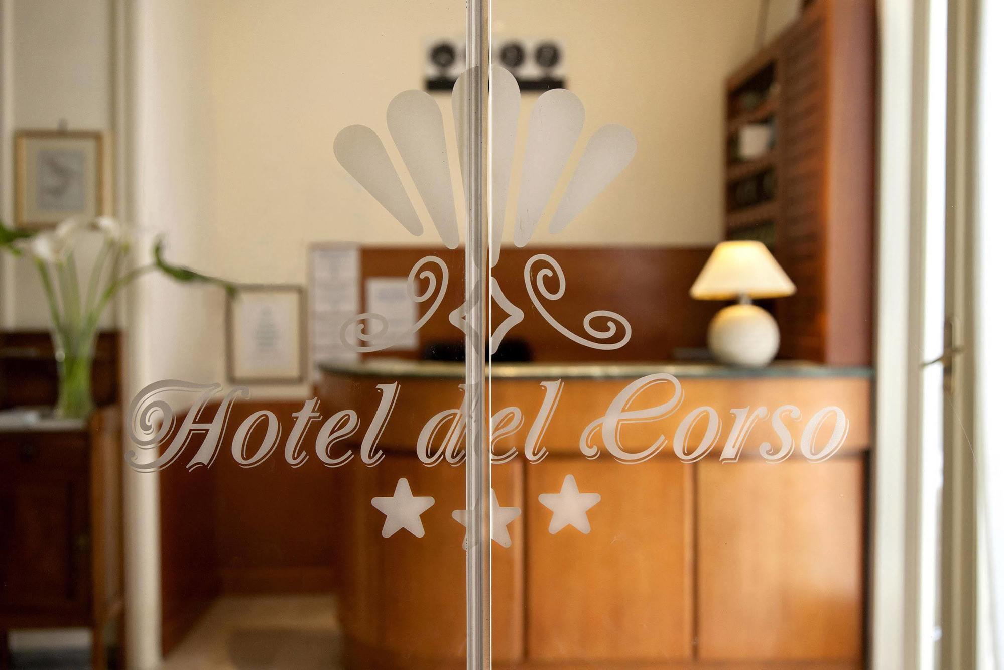 Hotel Del Corso سورينتو المظهر الخارجي الصورة